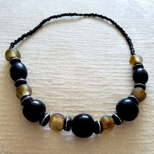 🇧🇫 Burkina Glass and Bead Necklace
